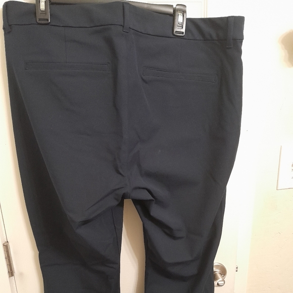 Women's size 18 pant - Picture 5 of 5